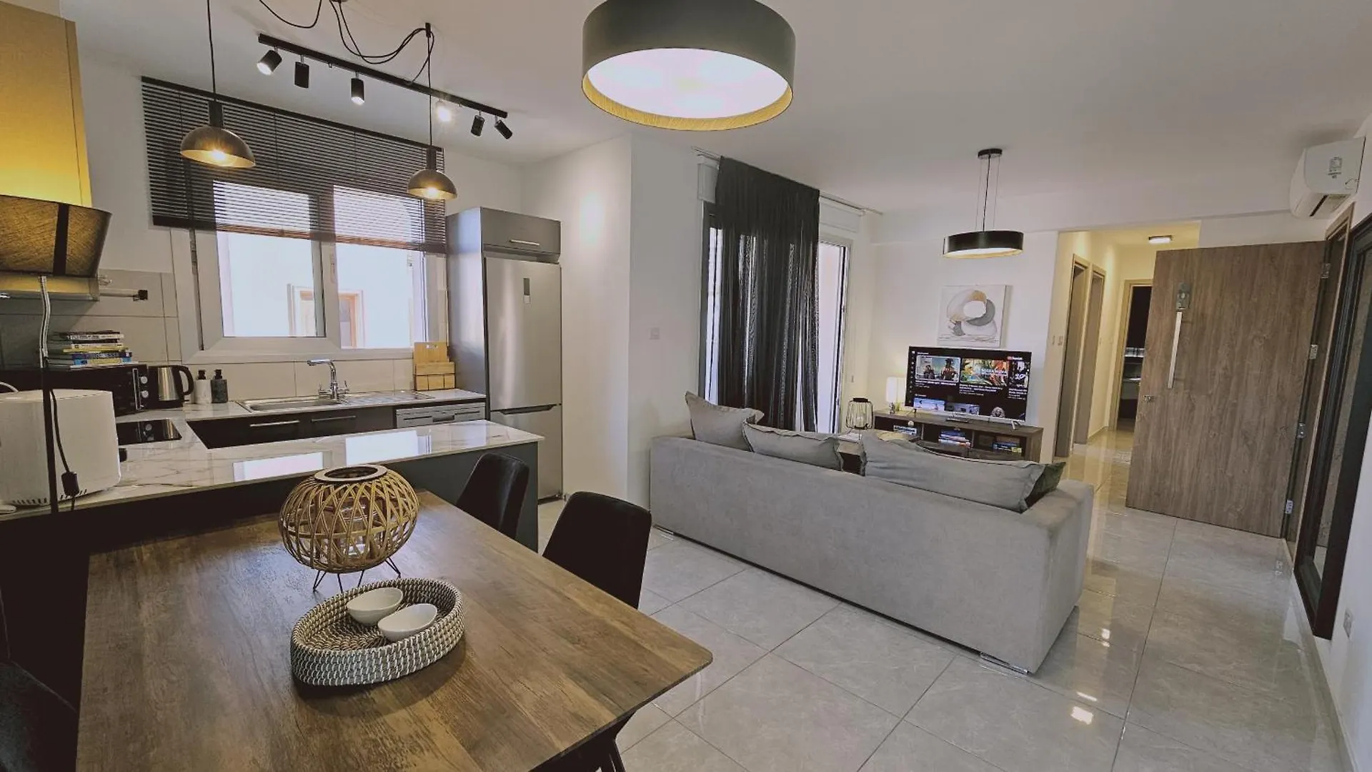 Stay Digital Den Apartment 라르나카