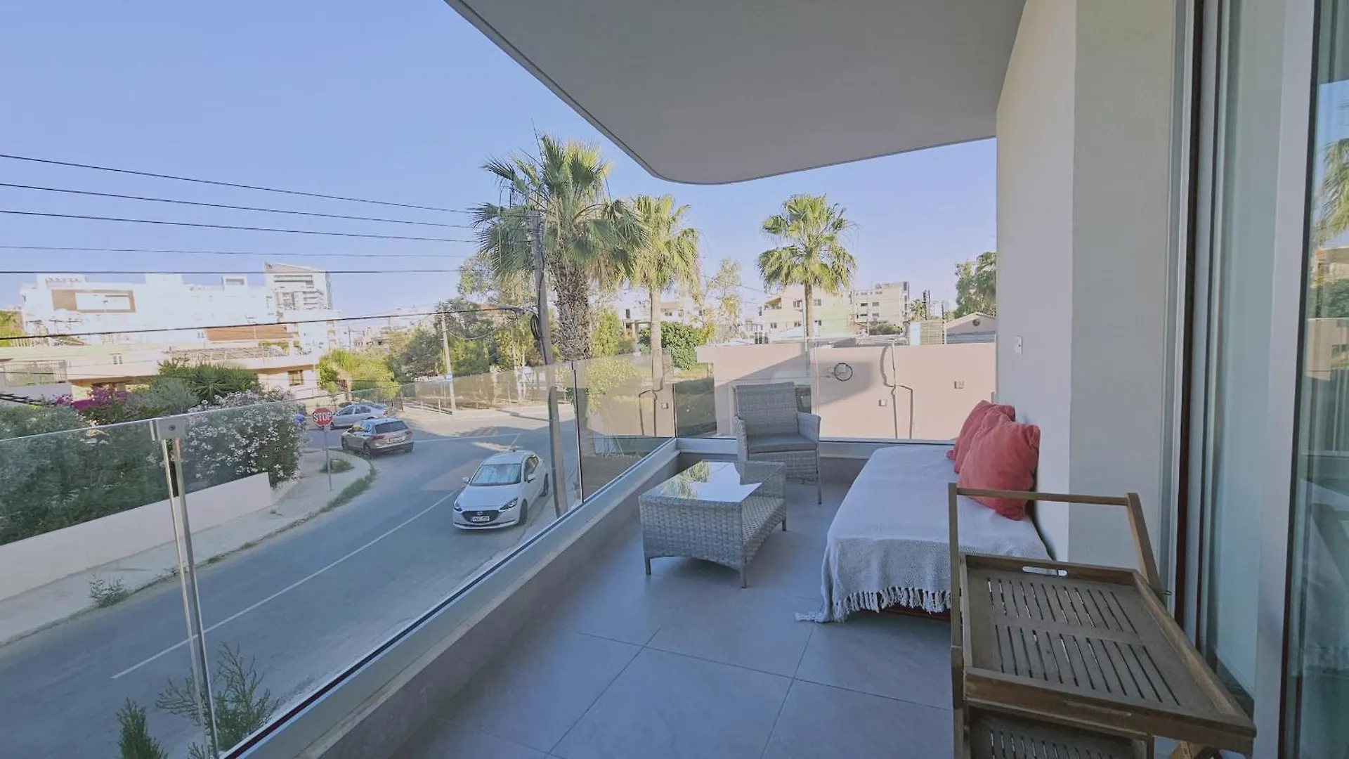 Stay Digital Den Apartment Larnaca