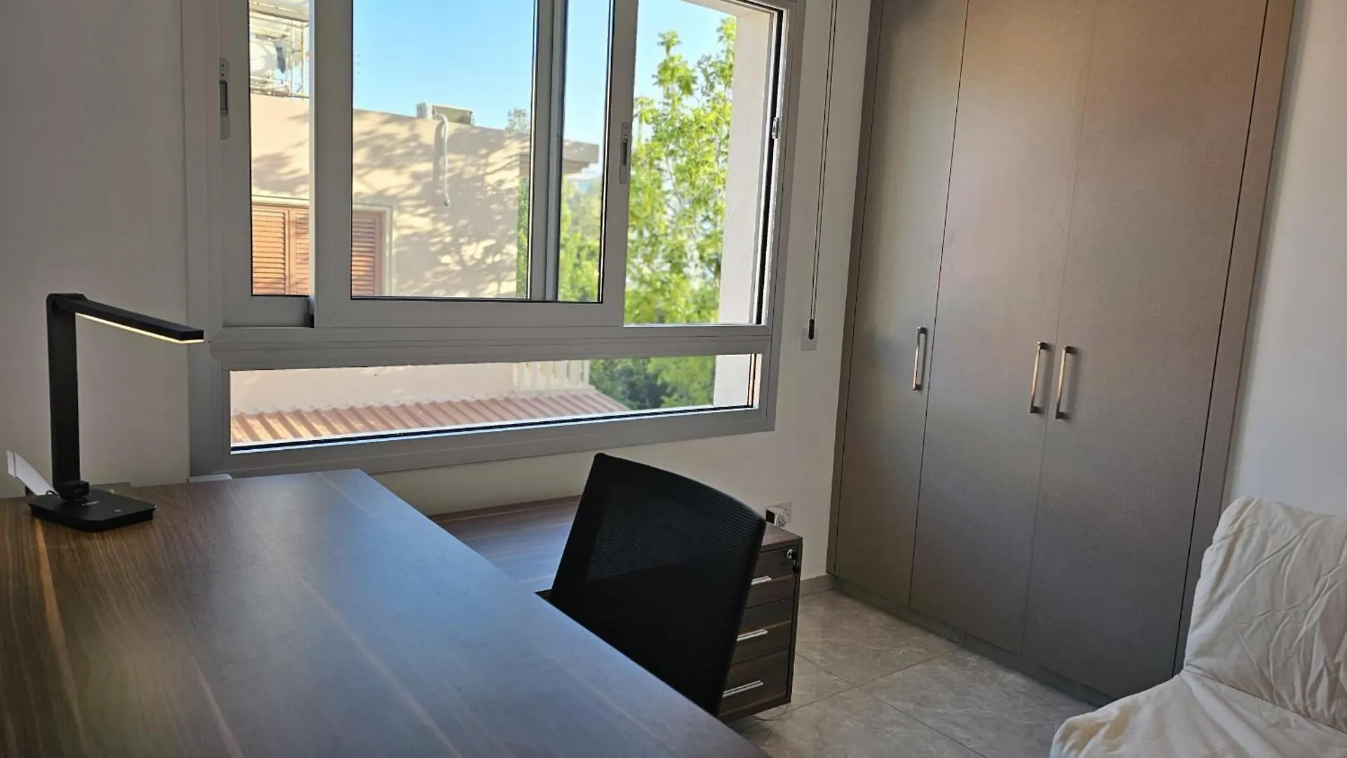 Stay Digital Den Apartment Larnaca
